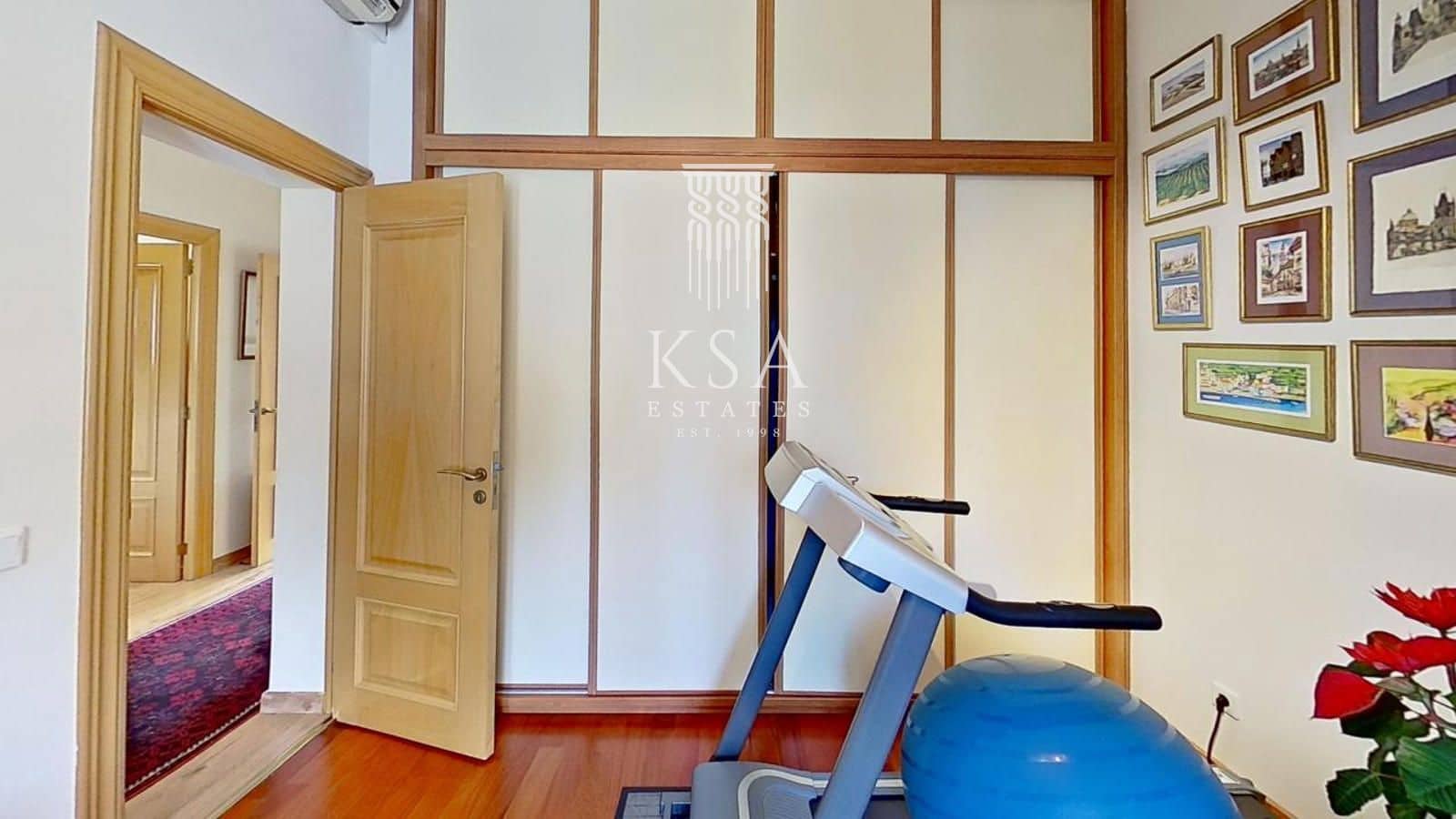 4 bedroom Penthouse for sale in Cas Catala with garage - € 2,650,000 (Ref: 8873284)