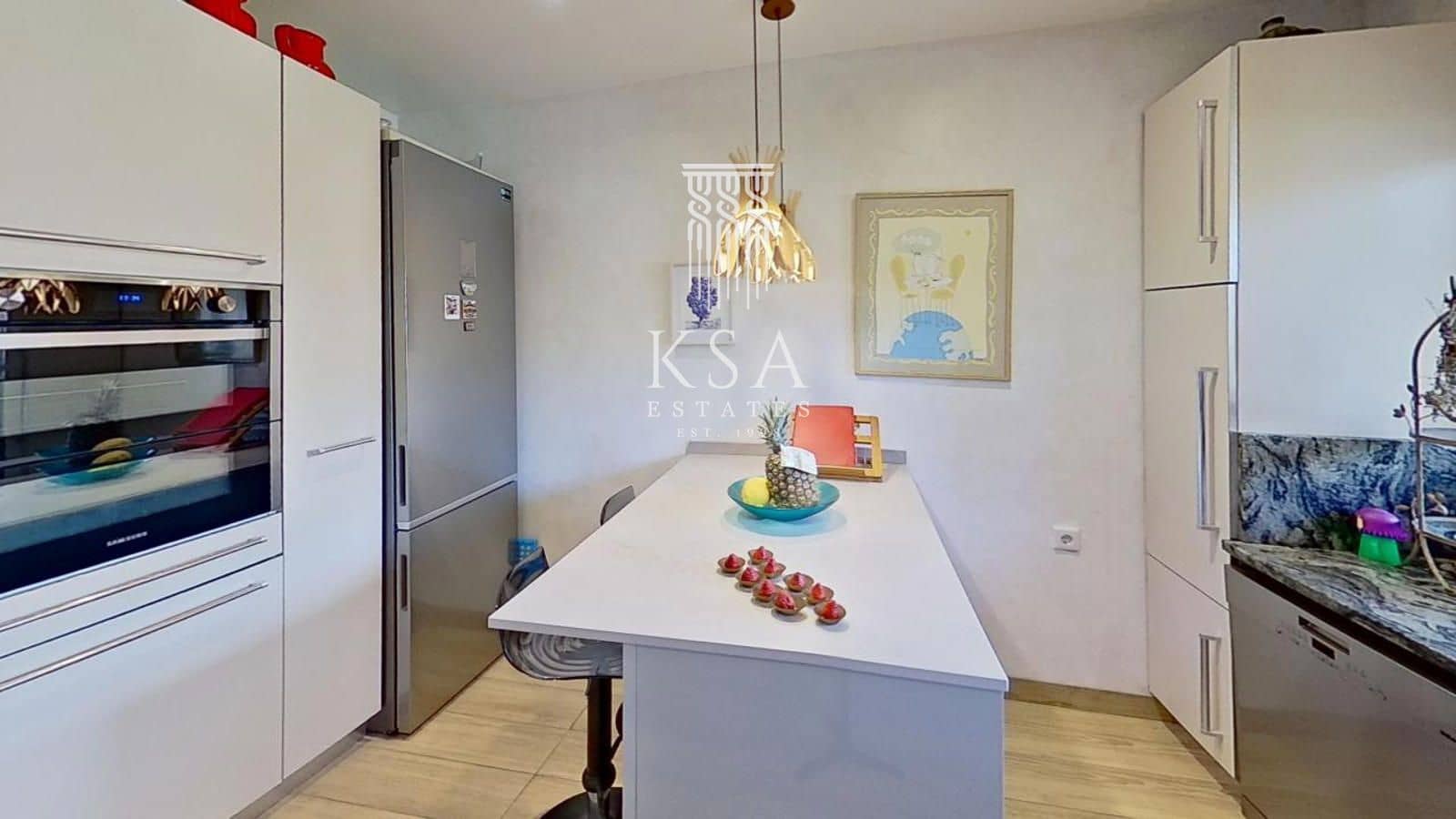 4 bedroom Penthouse for sale in Cas Catala with garage - € 2,650,000 (Ref: 8873284)