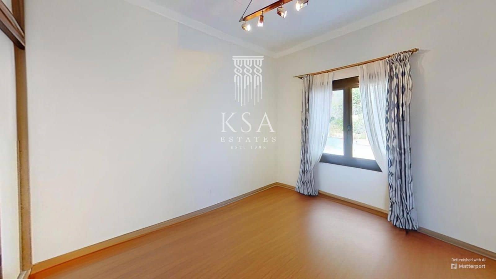 4 bedroom Penthouse for sale in Cas Catala with garage - € 2,650,000 (Ref: 8873284)