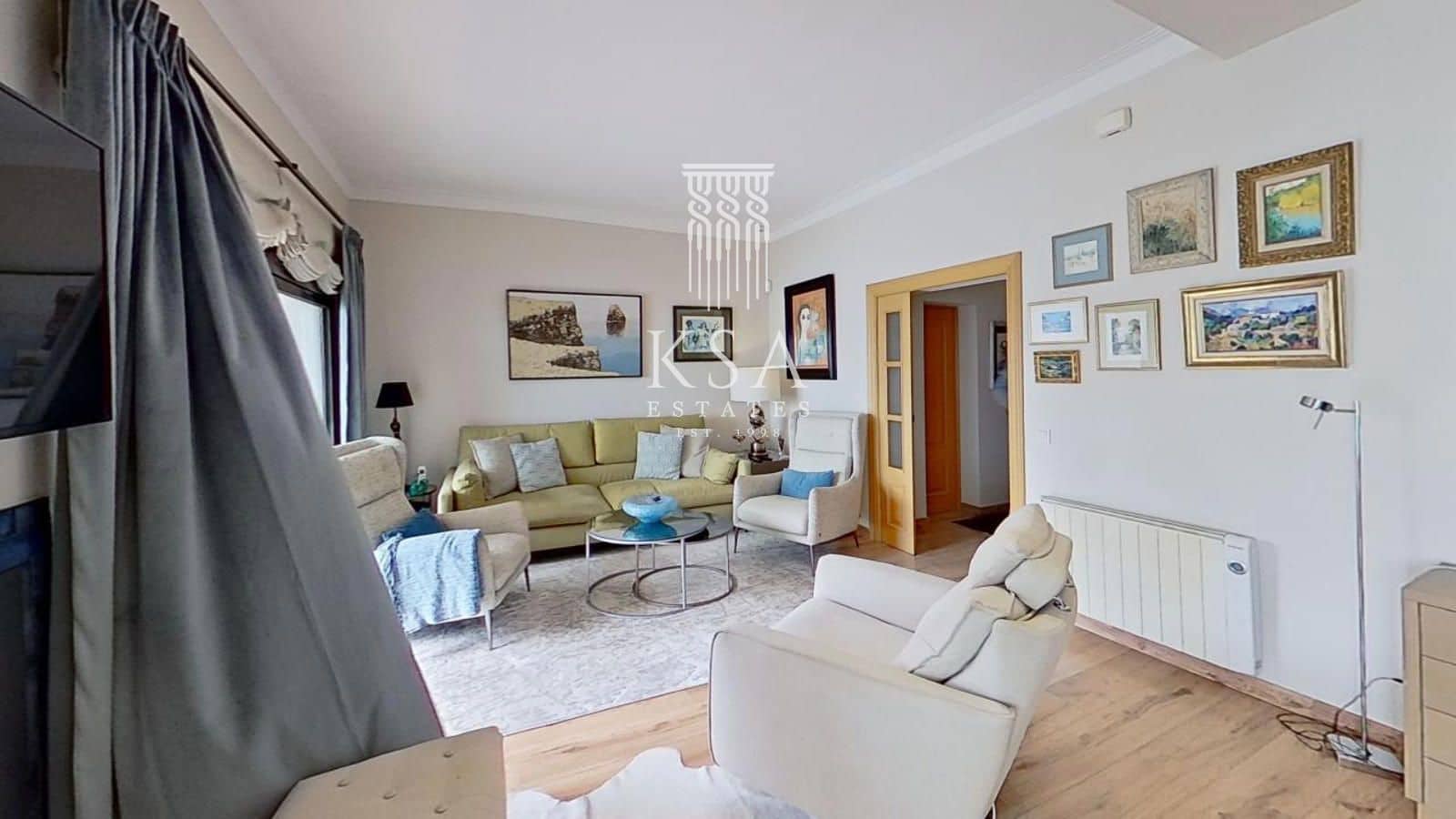 4 bedroom Penthouse for sale in Cas Catala with garage - € 2,650,000 (Ref: 8873284)