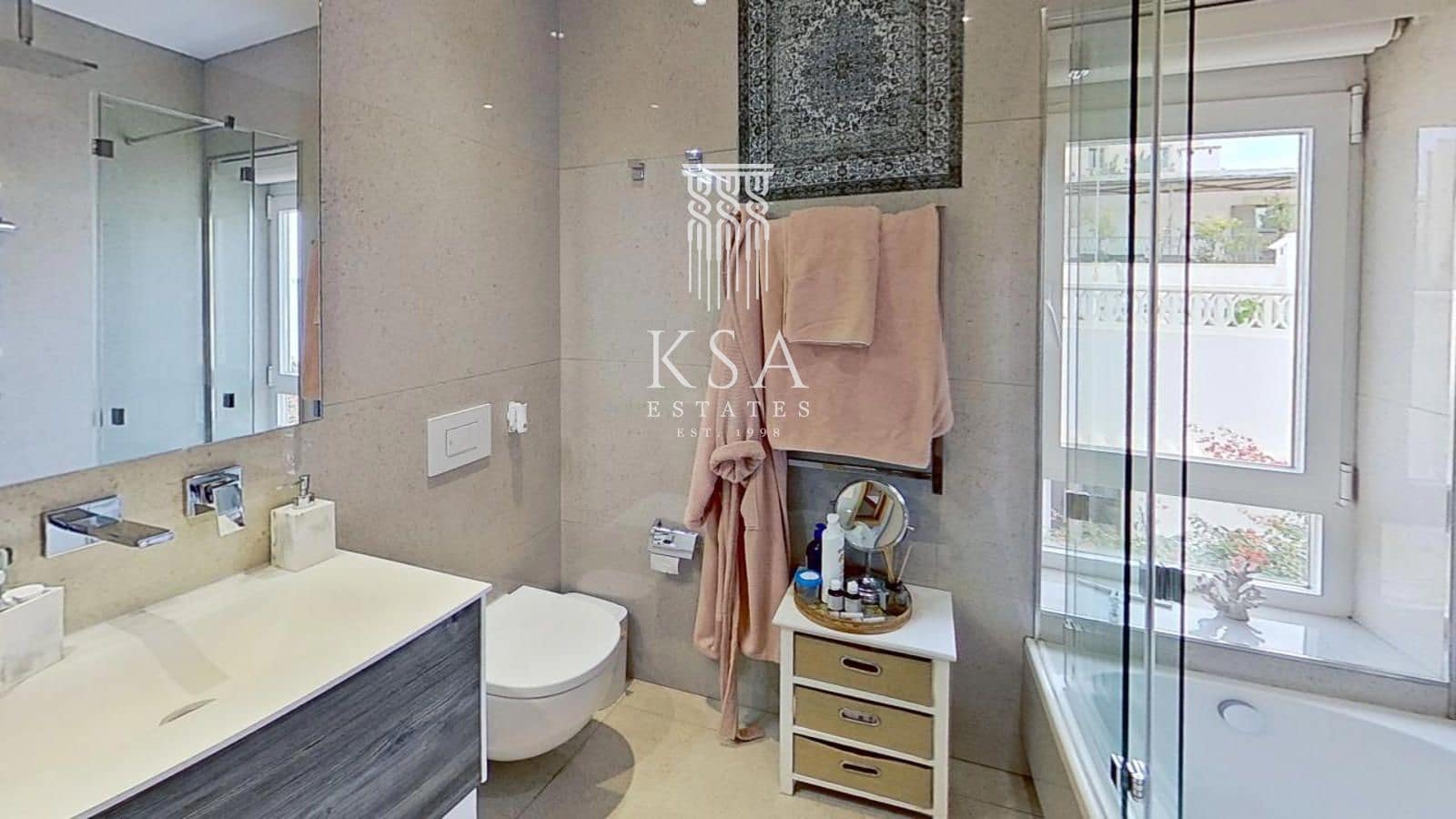 4 bedroom Penthouse for sale in Cas Catala with garage - € 2,650,000 (Ref: 8873284)