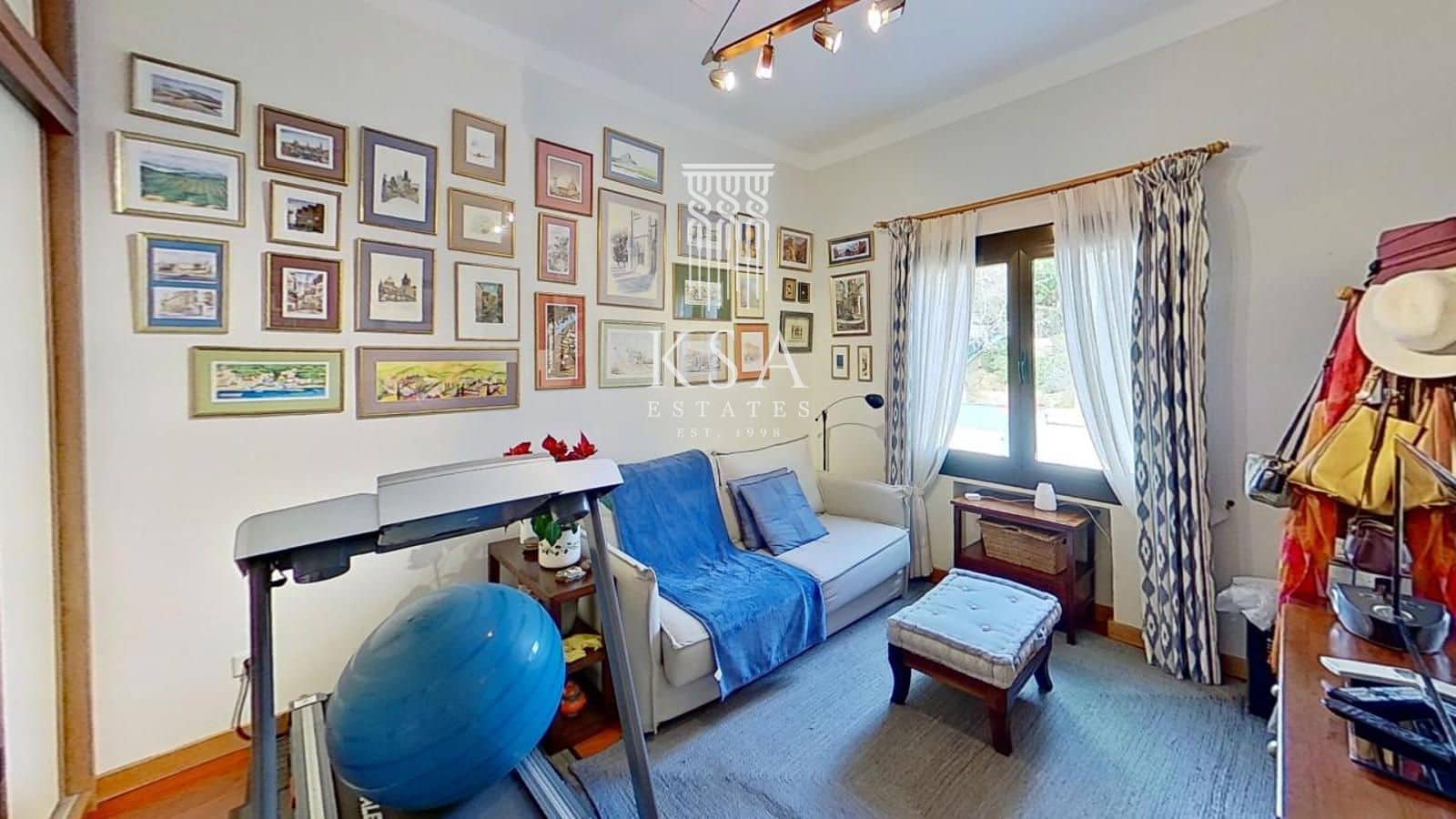 4 bedroom Penthouse for sale in Cas Catala with garage - € 2,650,000 (Ref: 8873284)