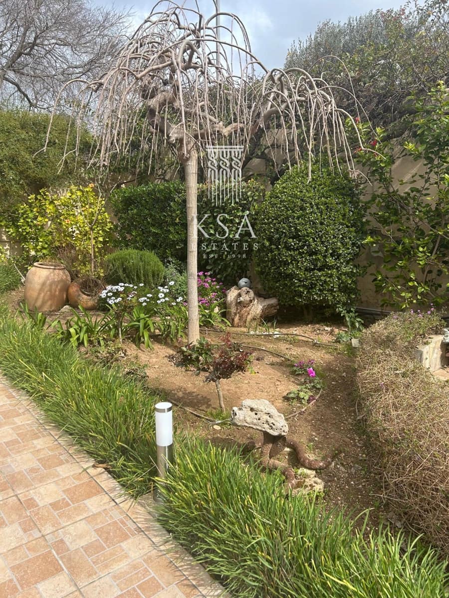 4 bedroom Penthouse for sale in Cas Catala with garage - € 2,650,000 (Ref: 8873284)