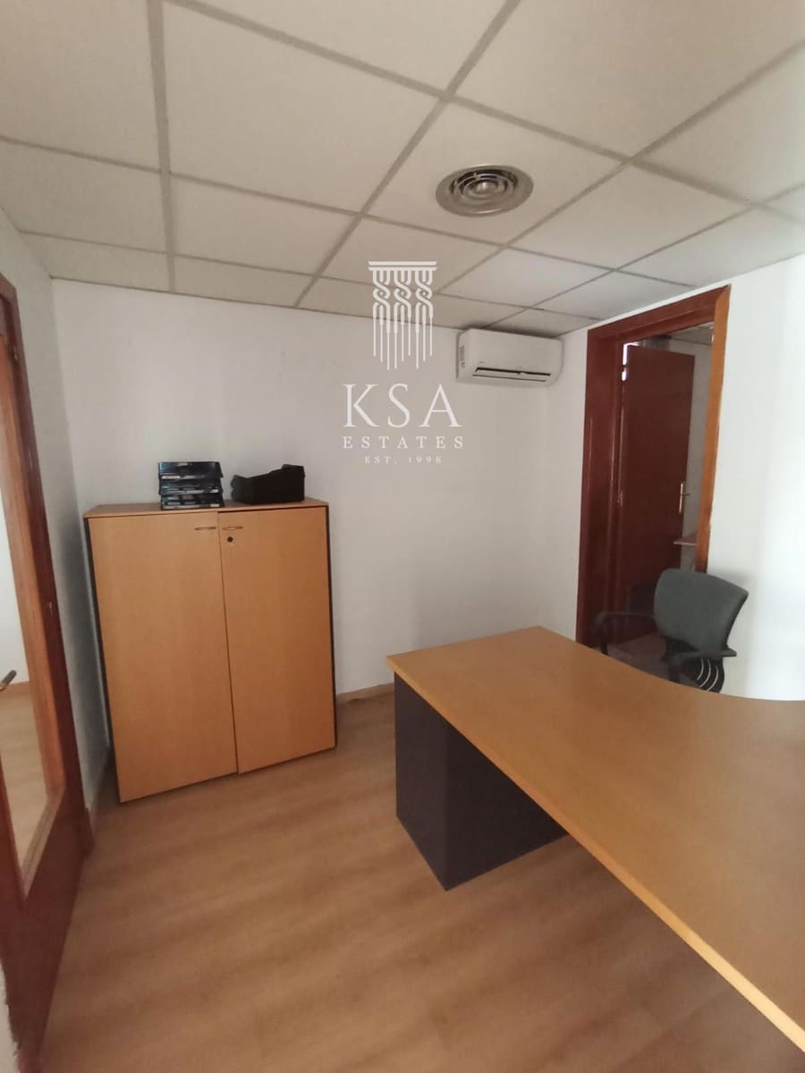 Kommersiell til leie i Cas Catala - € 3 200 (Ref: 8873285)