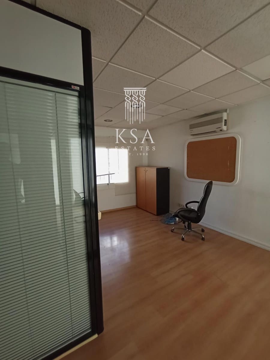 Kommersiell til leie i Cas Catala - € 3 200 (Ref: 8873285)