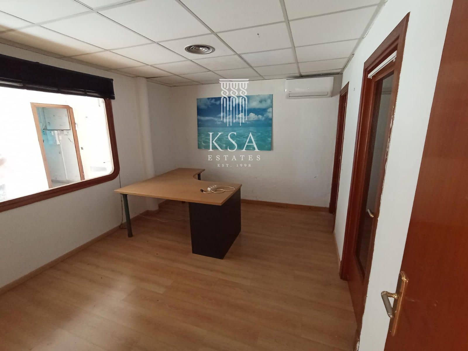 Kommersiell til leie i Cas Catala - € 3 200 (Ref: 8873285)