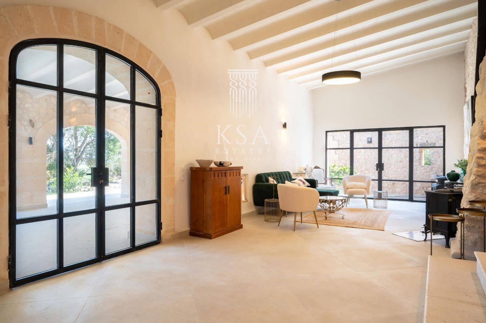 12 soveværelse Finca/Landehus til salg i Montuiri - € 7.000.000 (Ref: 8939837)