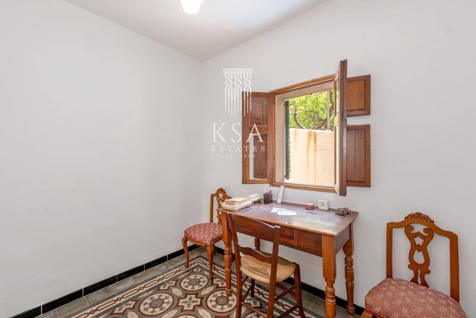 Villa til salgs i Fornalutx - € 615 000 (Ref: 9084242)