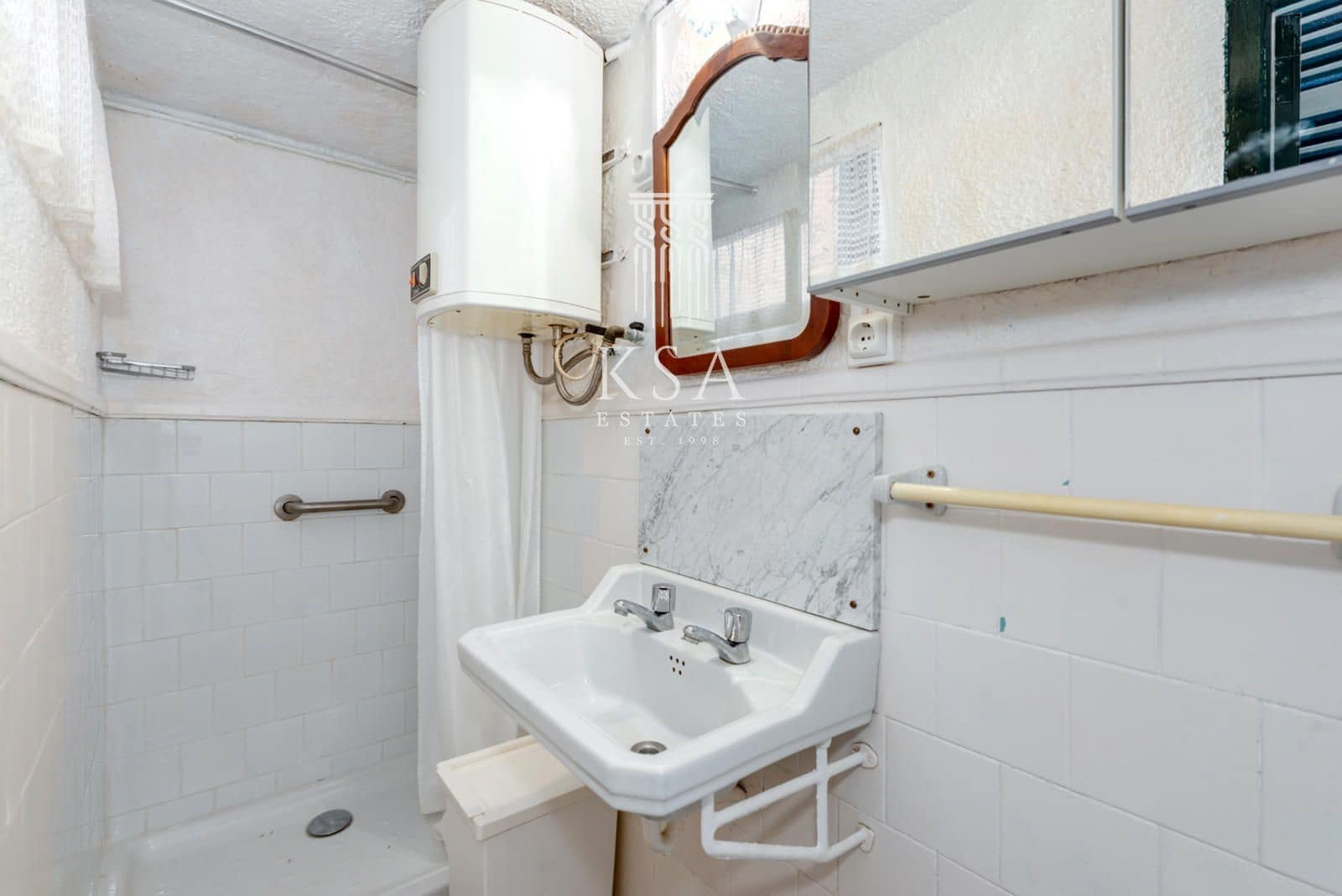 Villa til salgs i Fornalutx - € 615 000 (Ref: 9084242)