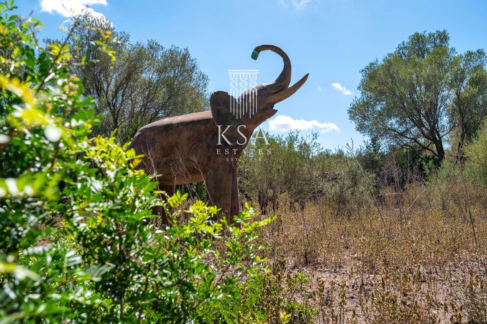 6 makuuhuone Maalaistalo myytävänä paikassa Algaida mukana uima-altaan 
autotalli - 2 750 000 € (Ref: 9230176)