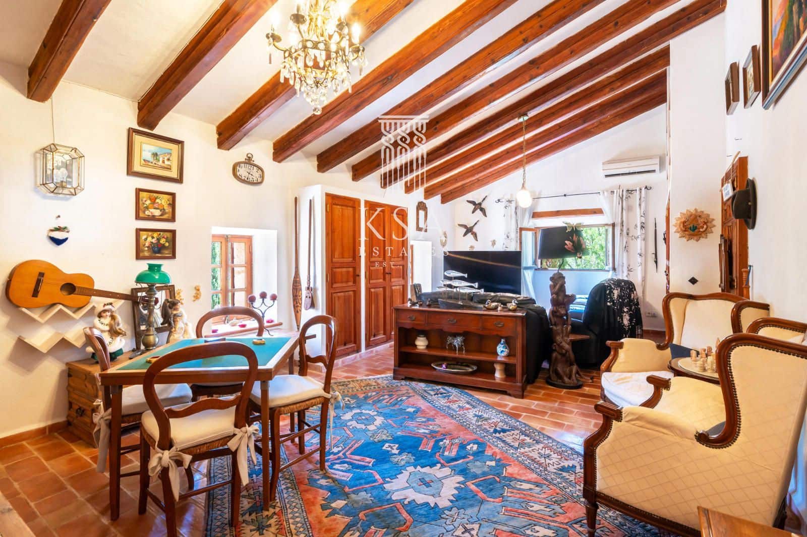 6 makuuhuone Maalaistalo myytävänä paikassa Algaida mukana uima-altaan 
autotalli - 2 750 000 € (Ref: 9230176)