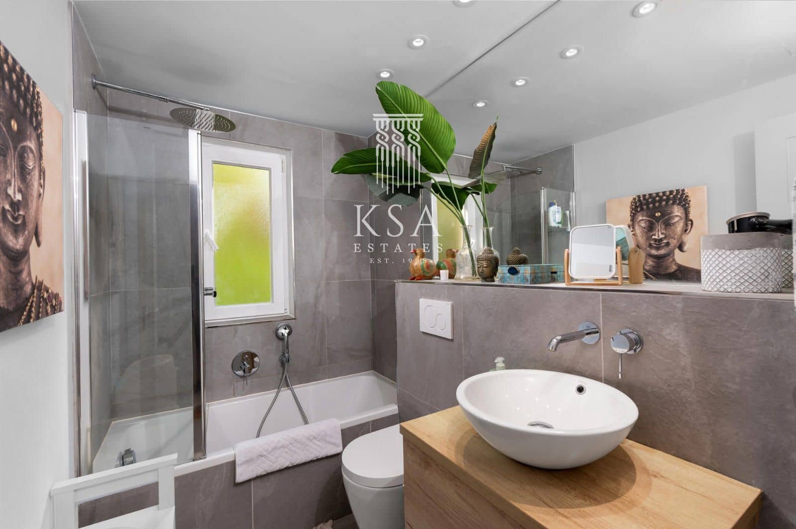 3 bedroom Flat for sale in Cas Catala with garage - € 560,000 (Ref: 9278769)