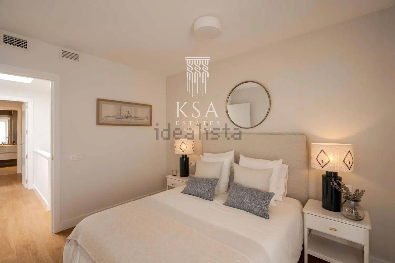 4 bedroom Villa for sale in Llucmajor with pool garage - € 850,000 (Ref: 9399995)