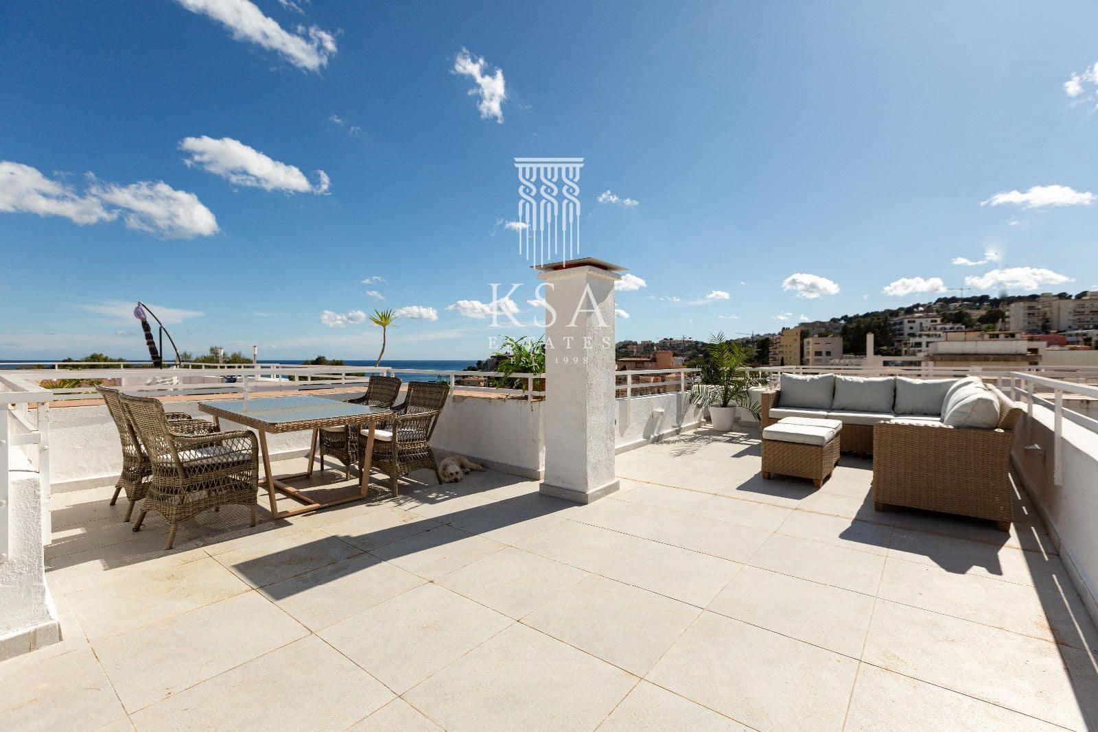 2 bedroom Penthouse for sale in San Agustin / Sant Agusti with pool garage - € 995,000 (Ref: 9410282)