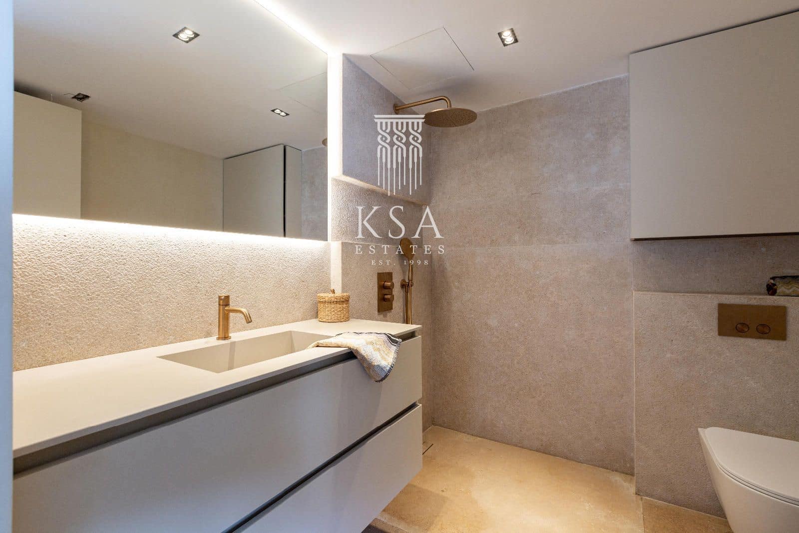 2 bedroom Penthouse for sale in San Agustin / Sant Agusti with pool garage - € 995,000 (Ref: 9410282)