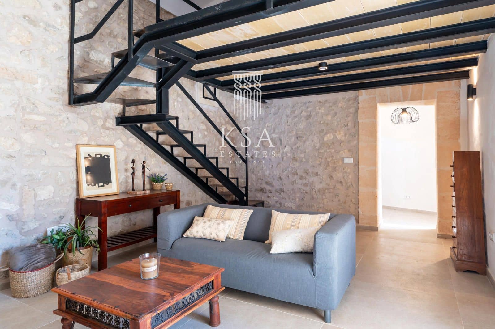 12 bedroom Finca/Country House for sale in Montuiri with pool garage - € 7,000,000 (Ref: 9503492)