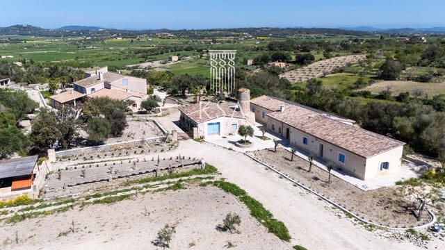 Finca/Casa Rural de 12 habitaciones en Montuïri en venta con piscina garaje - 7.000.000 € (Ref: 9503492)