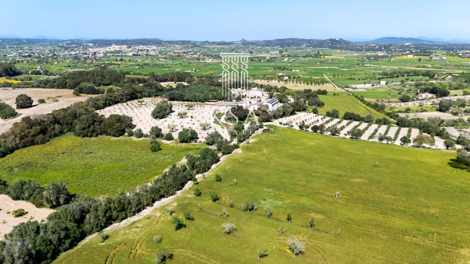 12 bedroom Finca/Country House for sale in Montuiri with pool garage - € 7,000,000 (Ref: 9503492)