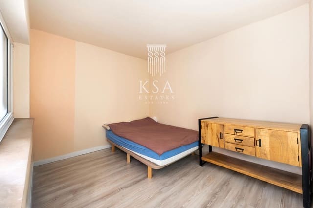 2 slaapkamer Flat te koop in Palma de Mallorca met zwembad - € 378.000 (Ref: 9622993)