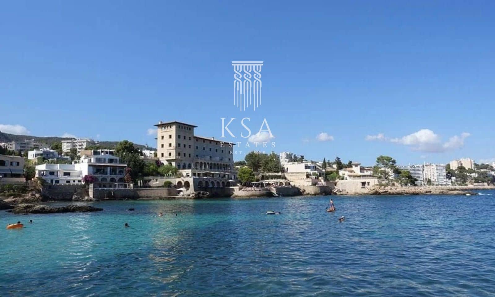 4 makuuhuone Asunto myytävänä paikassa Cas Catala mukana uima-altaan 
autotalli - 1 400 000 € (Ref: 9622994)