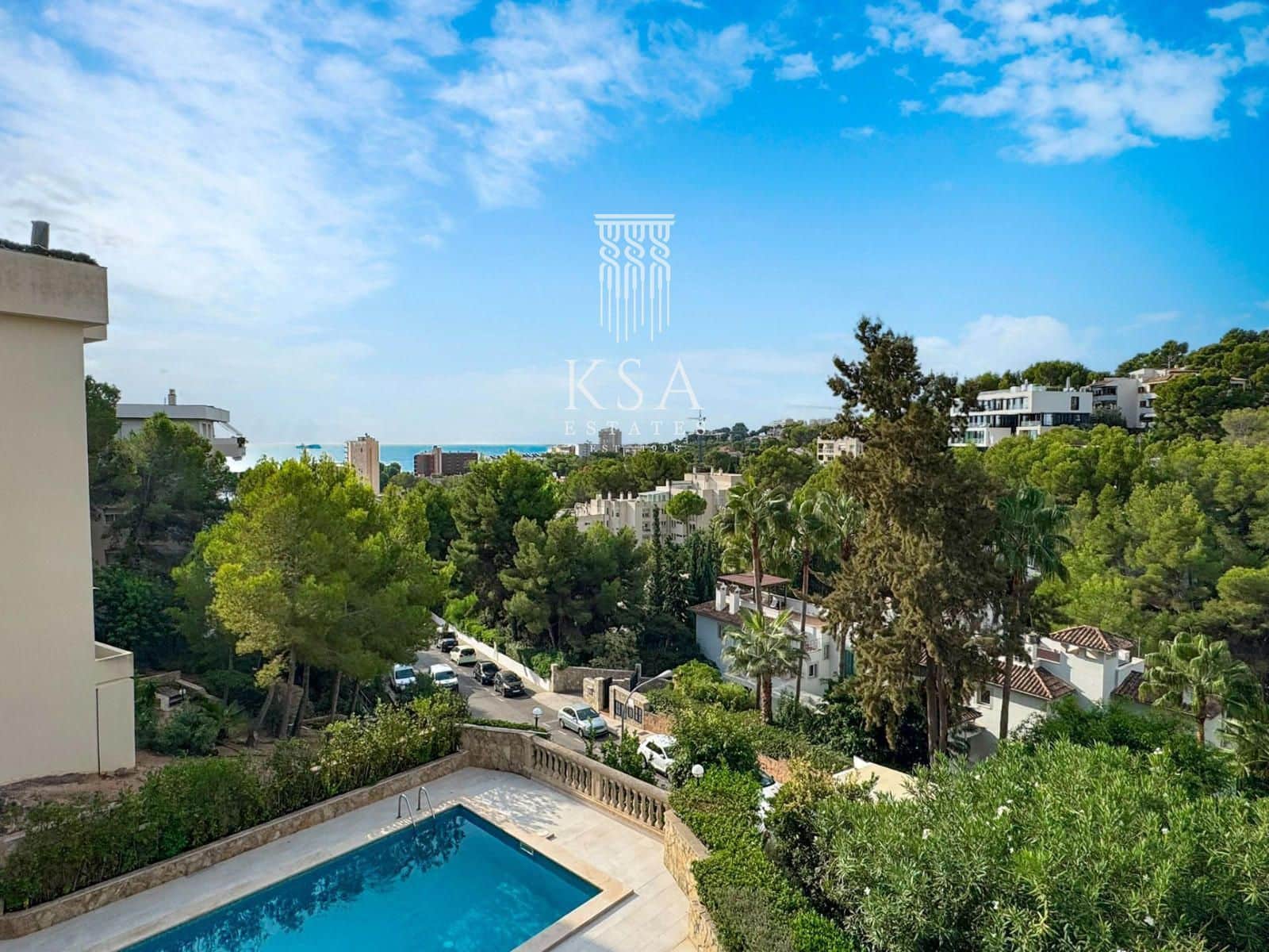 4 makuuhuone Asunto myytävänä paikassa Cas Catala mukana uima-altaan 
autotalli - 1 400 000 € (Ref: 9622994)