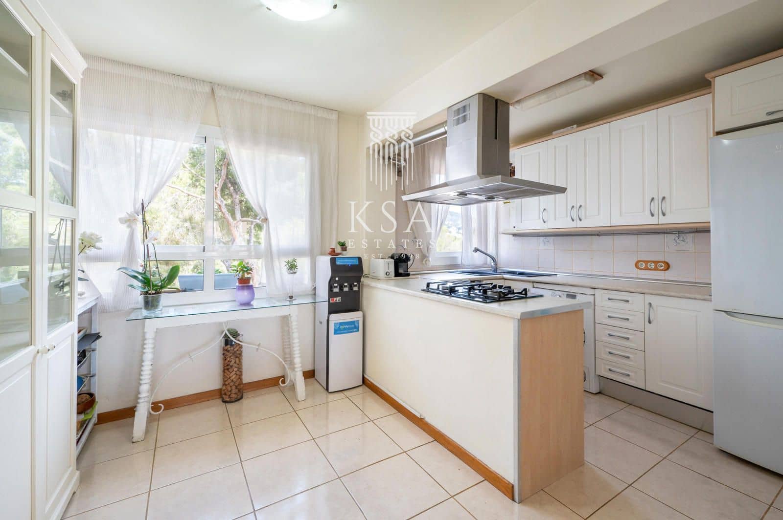 2 soverom Leilighet til leie i Illetas med garasje - € 1 800 (Ref: 9805864)