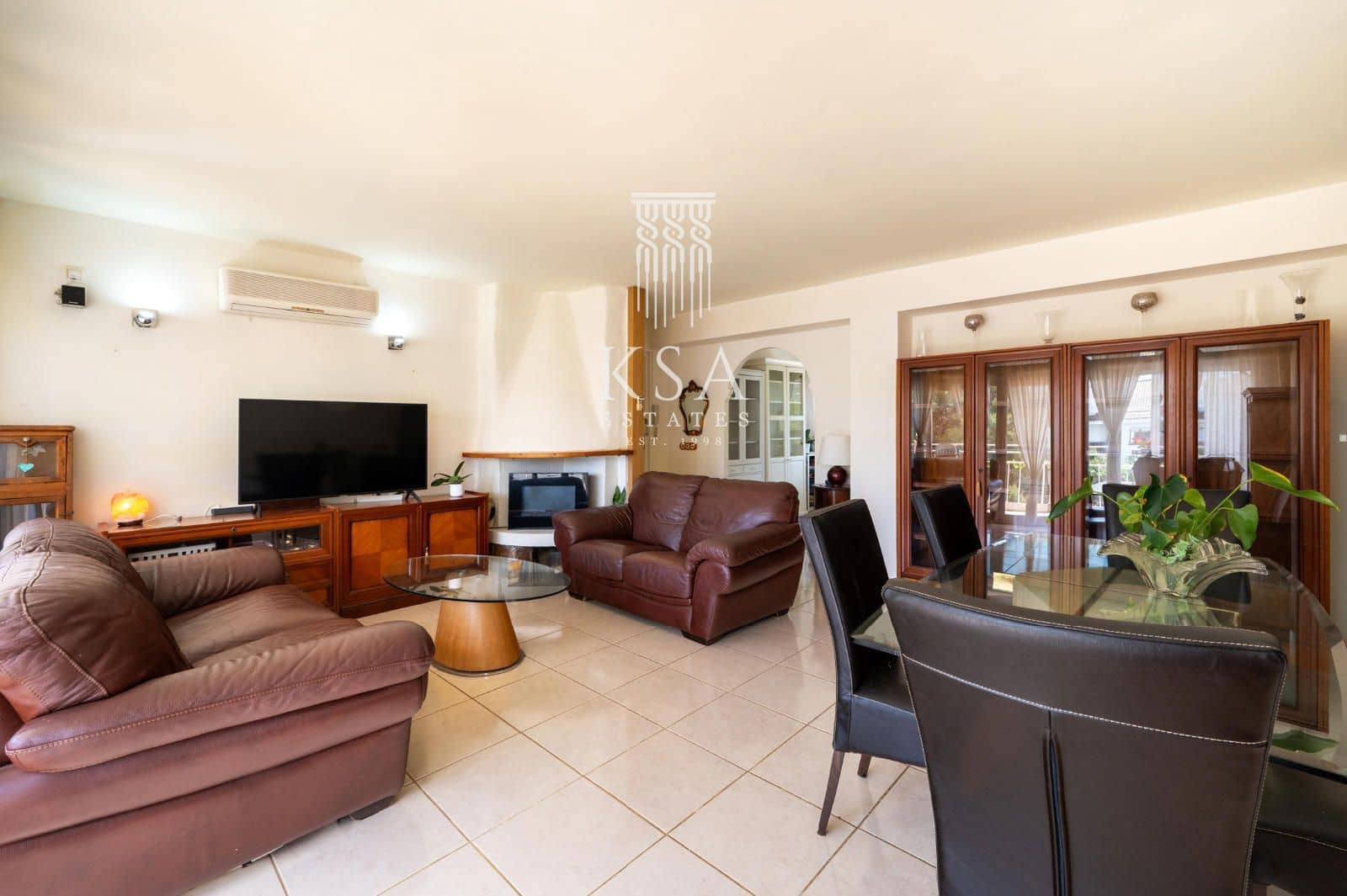 2 soverom Leilighet til leie i Illetas med garasje - € 1 800 (Ref: 9805864)