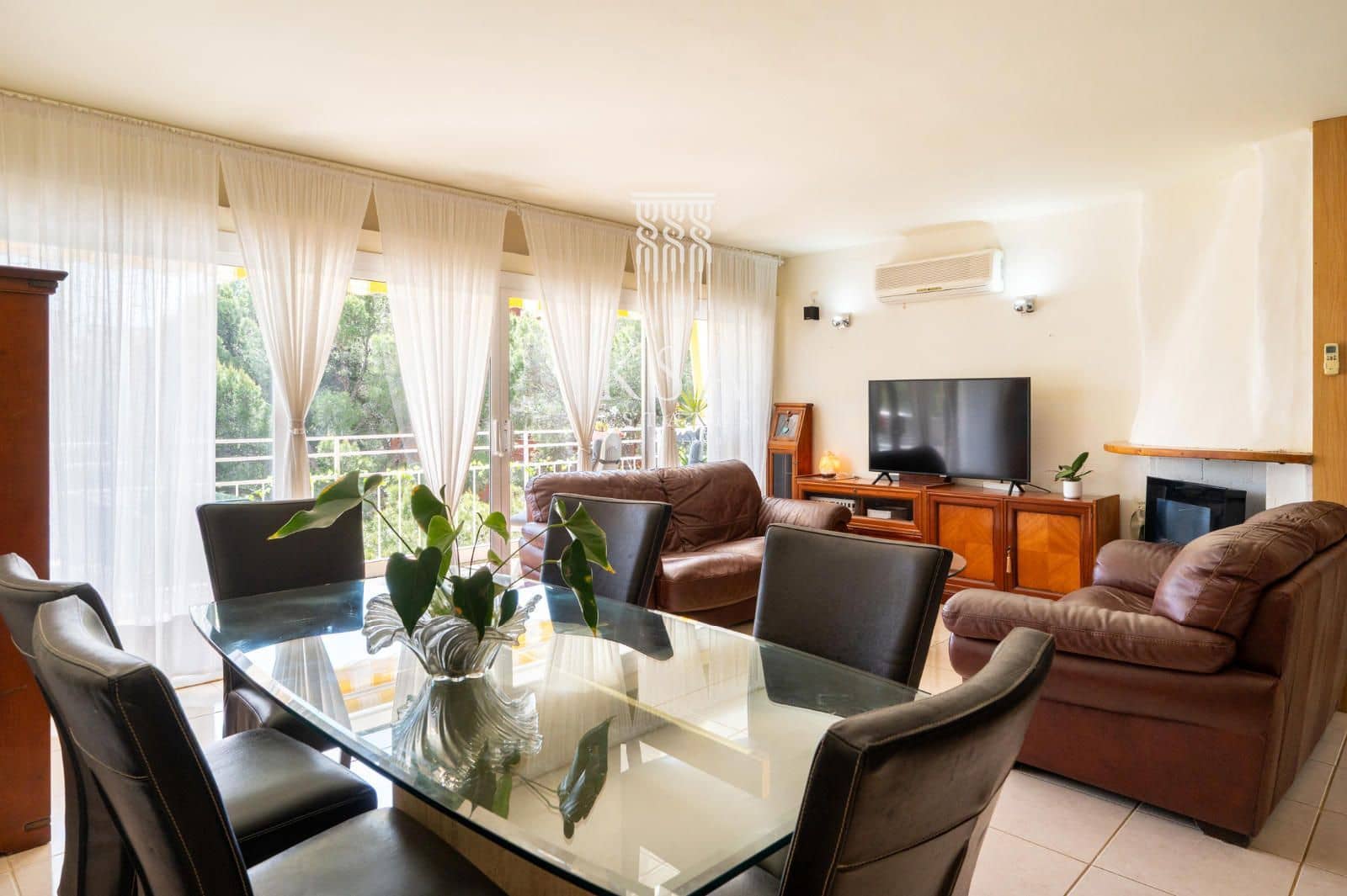 2 soverom Leilighet til leie i Illetas med garasje - € 1 800 (Ref: 9805864)