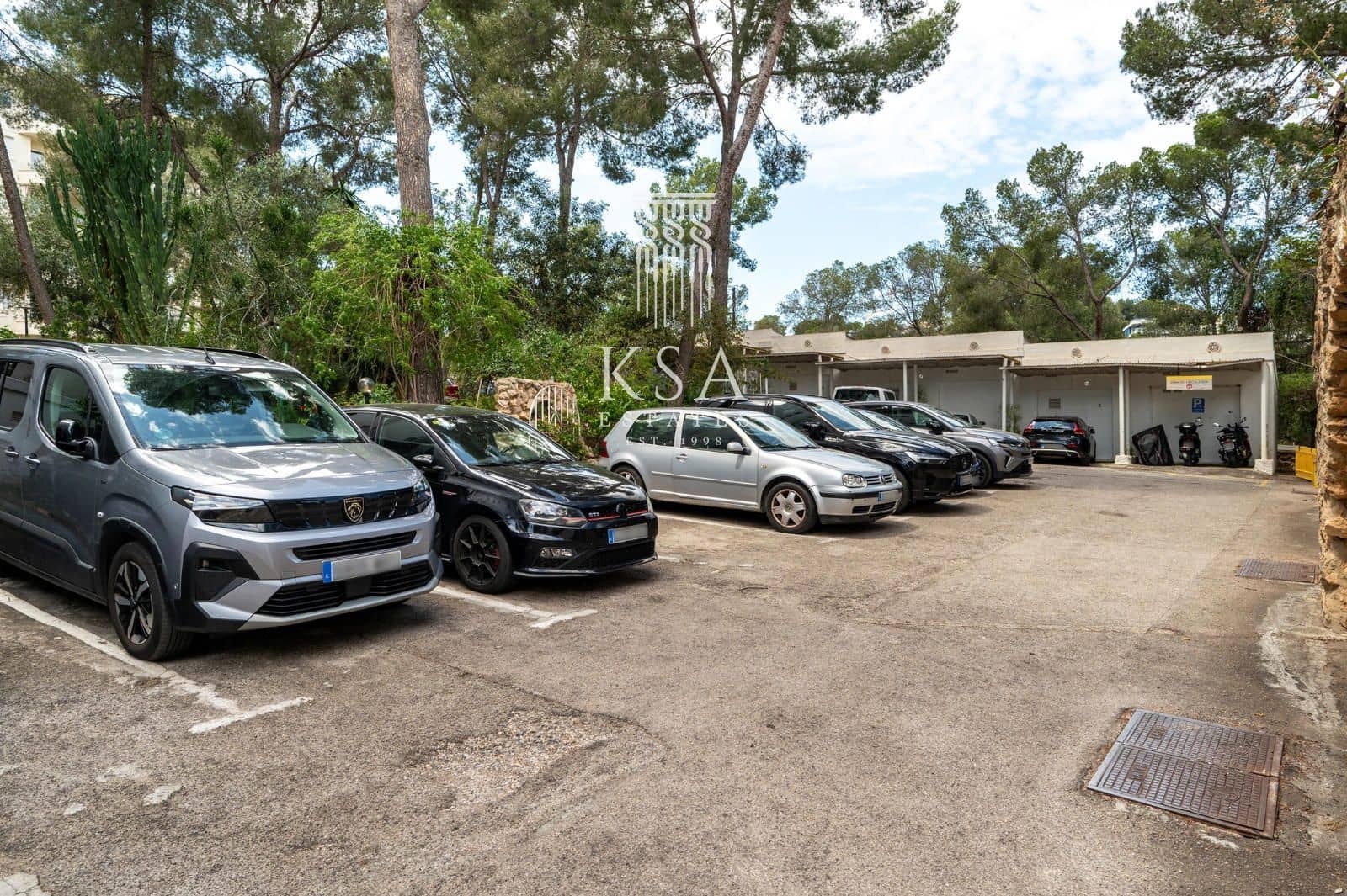 2 soverom Leilighet til leie i Illetas med garasje - € 1 800 (Ref: 9805864)