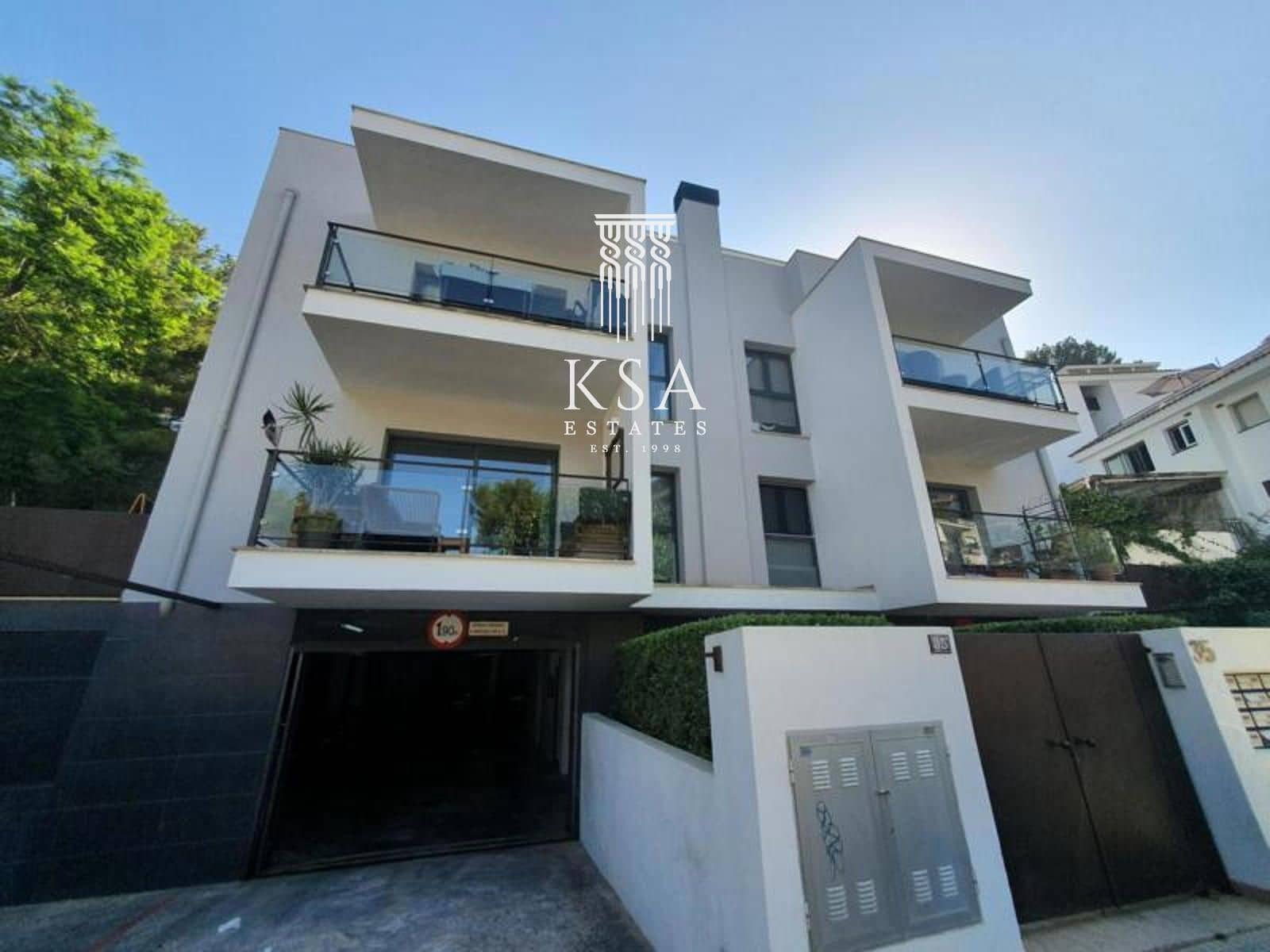 2 makuuhuone Asunto vuokrattavana paikassa Palma de Mallorca mukana uima-altaan 
autotalli - 1 600 € (Ref: 9821197)