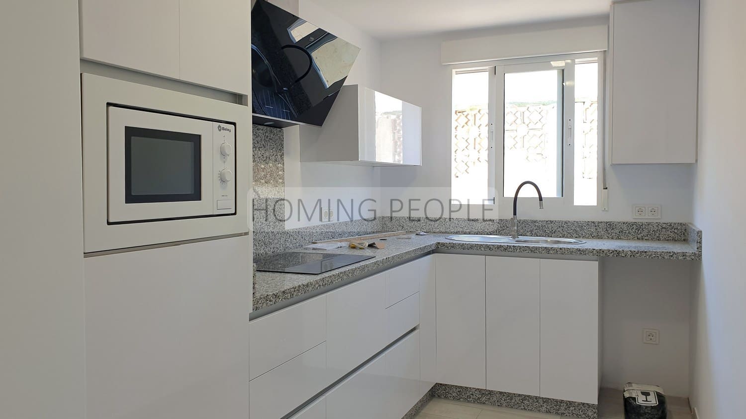 2 soverom Leilighet til leie i La Herradura - € 800 (Ref: 10054807)