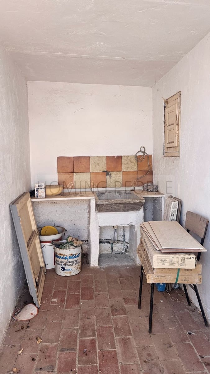 2 bedroom Flat for rent in La Herradura - € 800 (Ref: 10054807)