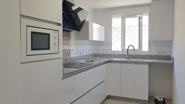 2 Zimmer Wohnung zu vermieten in La Herradura, Almuñécar - 800 € (Ref: 10054807)