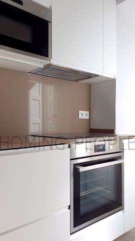 Piso de 1 habitación en San Felipe Neri, Málaga ciudad en alquiler - 1.075 € (Ref: 10063866)