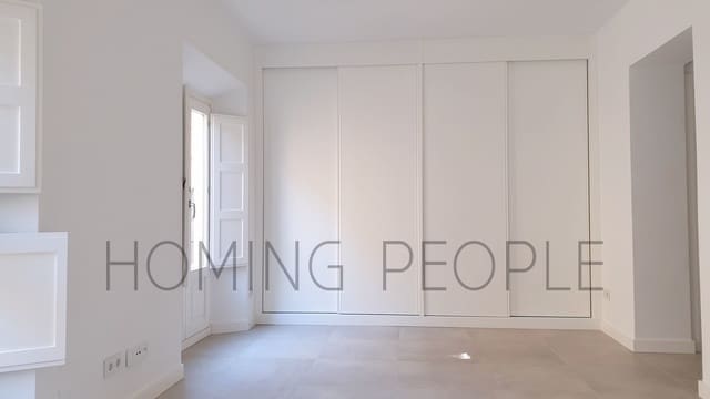 Piso de 1 habitación en San Felipe Neri, Málaga ciudad en alquiler - 1.075 € (Ref: 10063866)