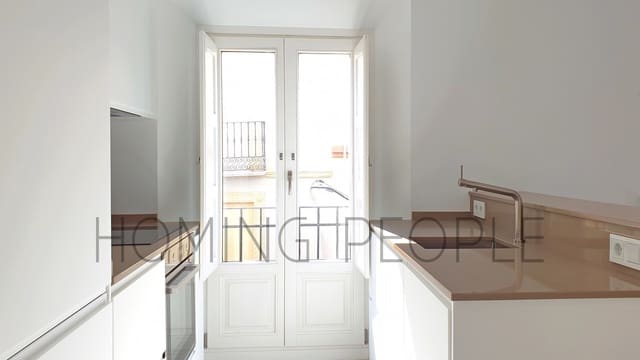 Piso de 1 habitación en San Felipe Neri, Málaga ciudad en alquiler - 1.075 € (Ref: 10063866)