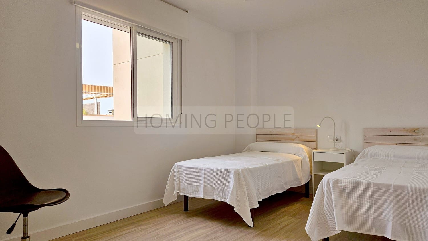 3 Zimmer Wohnung zu vermieten in La Herradura mit Garage - 1.300 € (Ref: 10075385)