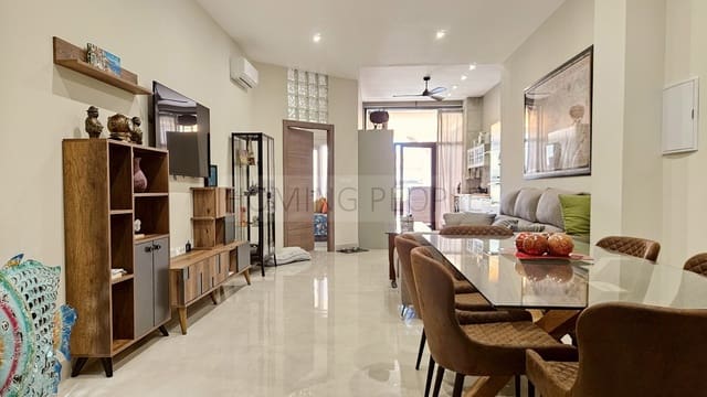 3 quarto Apartamento para arrendar em Almuñécar - 1 800 € (Ref: 10077687)