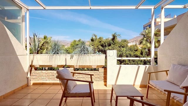 2 sovrum Lägenhet att hyra i Almuñécar - 900 € (Ref: 10099727)