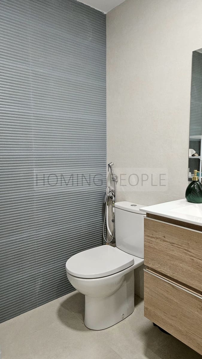 2 slaapkamer Flat te huur in Almunecar - € 800 (Ref: 10123511)