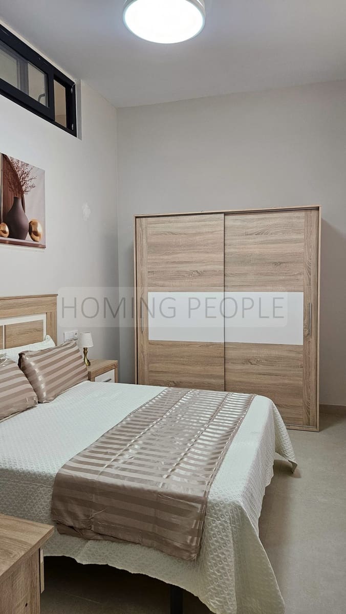 2 slaapkamer Flat te huur in Almunecar - € 800 (Ref: 10123511)