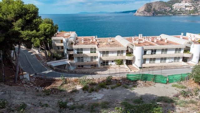 Rakentamaton maa myytävänä paikassa Almuñécar - 1 100 000 € (Ref: 6404434)