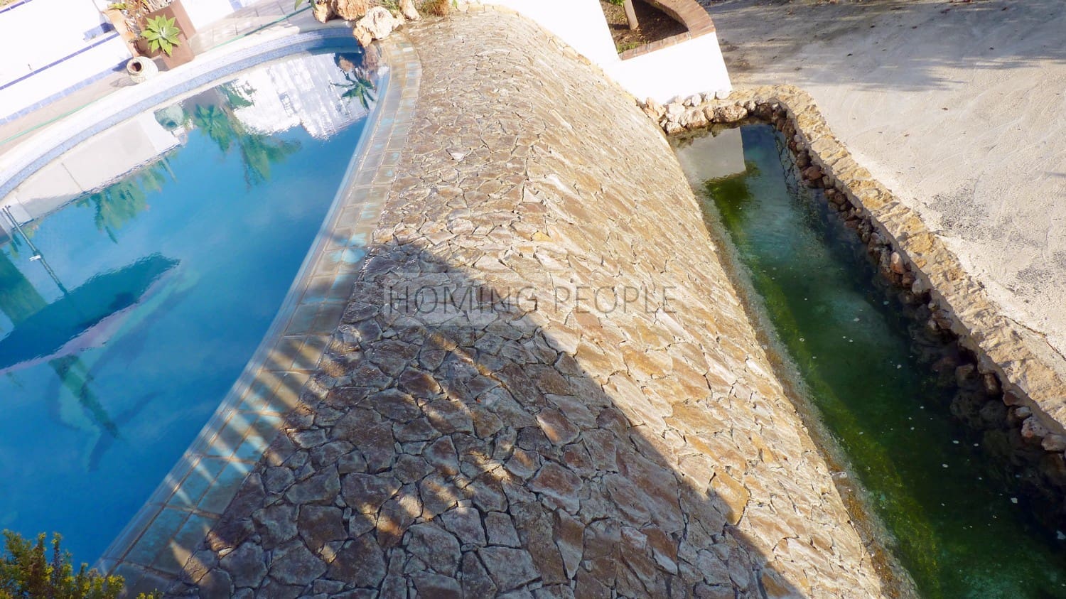 5 bedroom Villa for sale in Almunecar with pool - € 750,000 (Ref: 7086187)