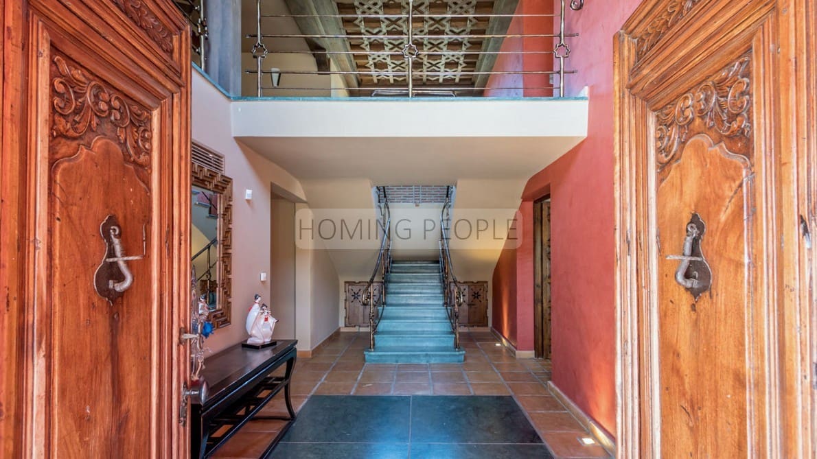 5 bedroom Villa for sale in Almunecar with pool - € 1,400,000 (Ref: 7622605)