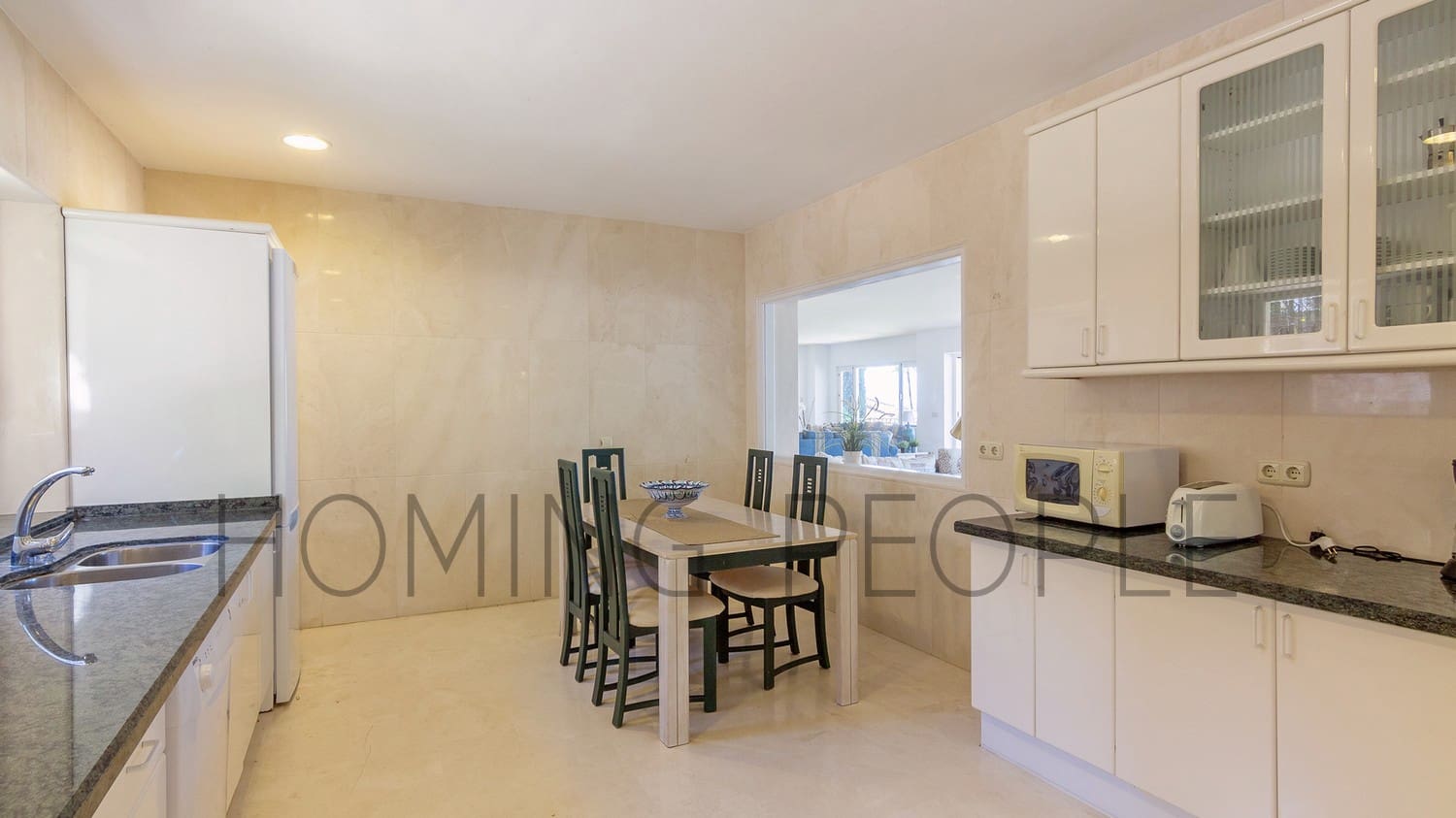 7 soveværelse Villa til leje i La Herradura med swimmingpool - € 12.000 (Ref: 8305143)