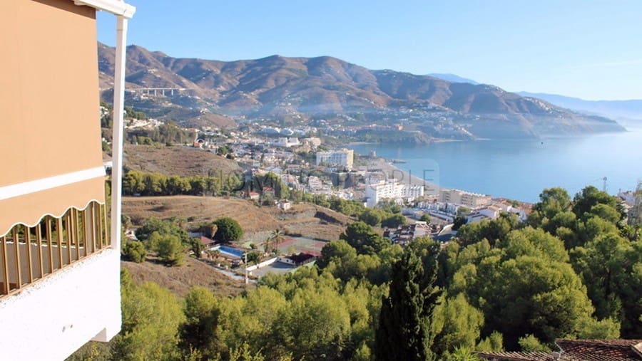 6 bedroom Villa for sale in Almunecar - € 650,000 (Ref: 8338285)