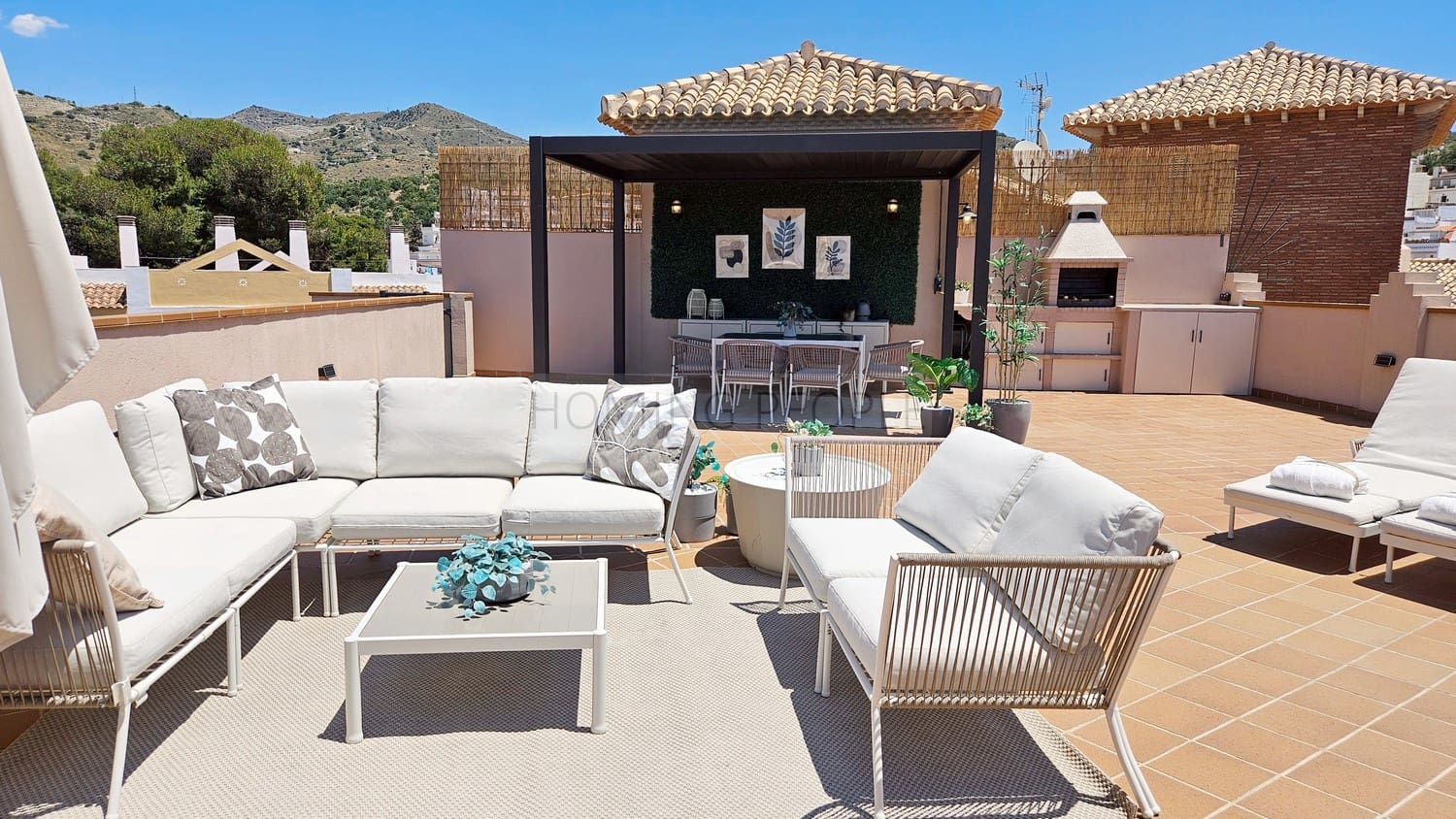 2 sypialnia Apartament do wynajęcia w La Herradura z garażem - 2 300 € (Ref: 8579447)