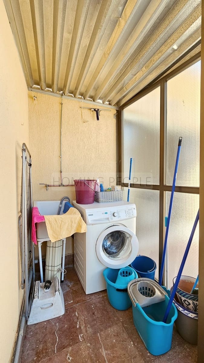 2 slaapkamer Strandappartement te huur in Almunecar - € 1.100 (Ref: 8917619)