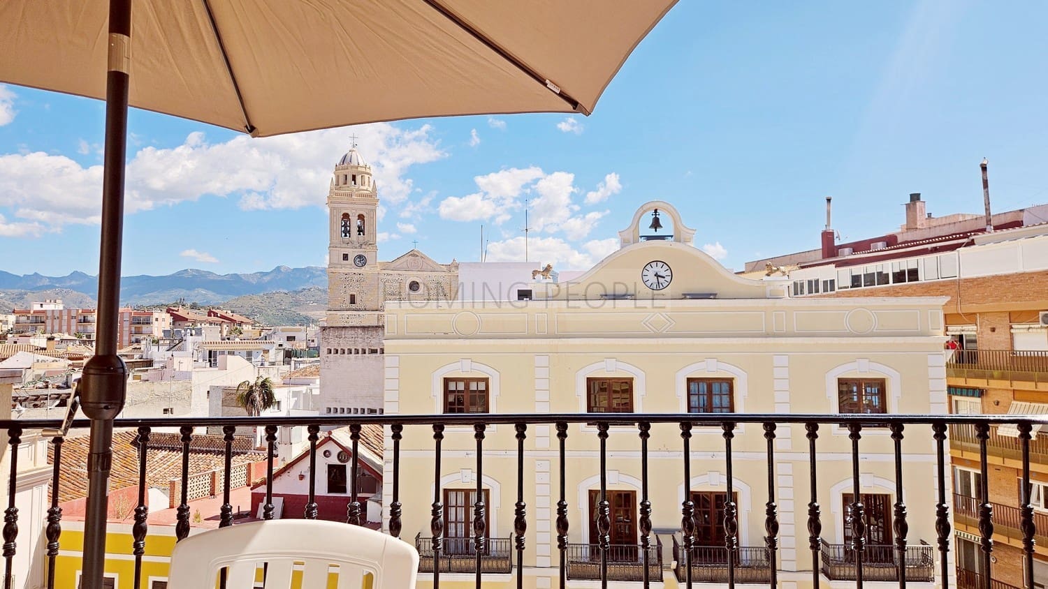 2 slaapkamer Strandappartement te huur in Almunecar - € 1.100 (Ref: 8917619)