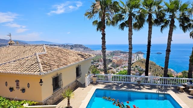 3 bedroom Villa for rent in Cotobro, Almuñécar with pool garage - € 3,500 (Ref: 9129619)
